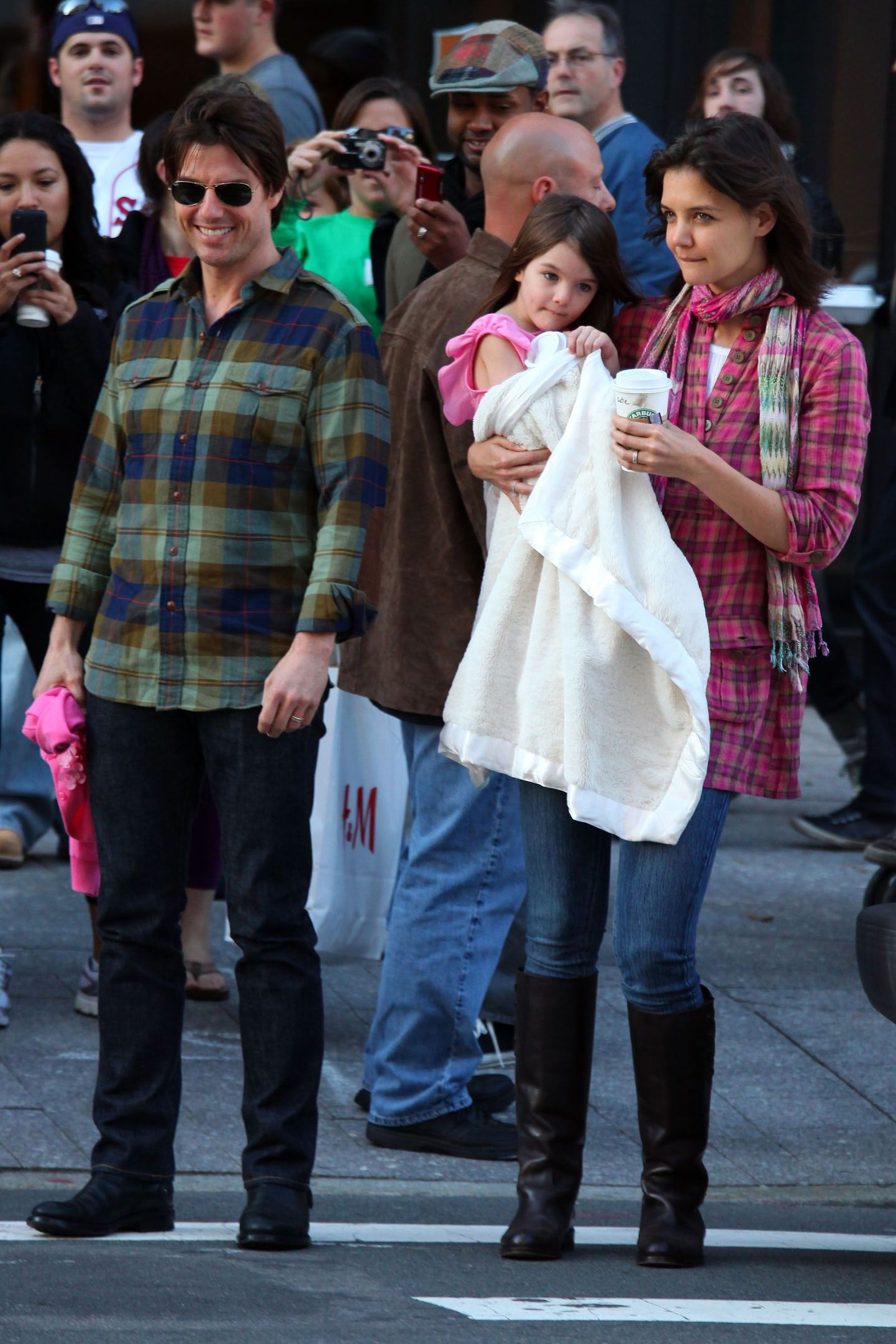 Tom Cruise perega jalutamas