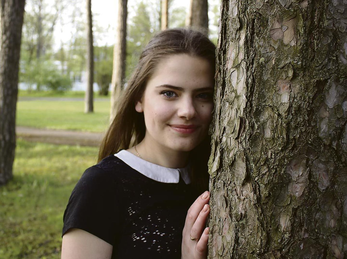 Aasta aktiivne noor Laura Kiviselg on kindel, et tema tulevik on seotud Pärnuga. Juba praegu kuulub ta linnavolikogu noortekogu komisjoni.