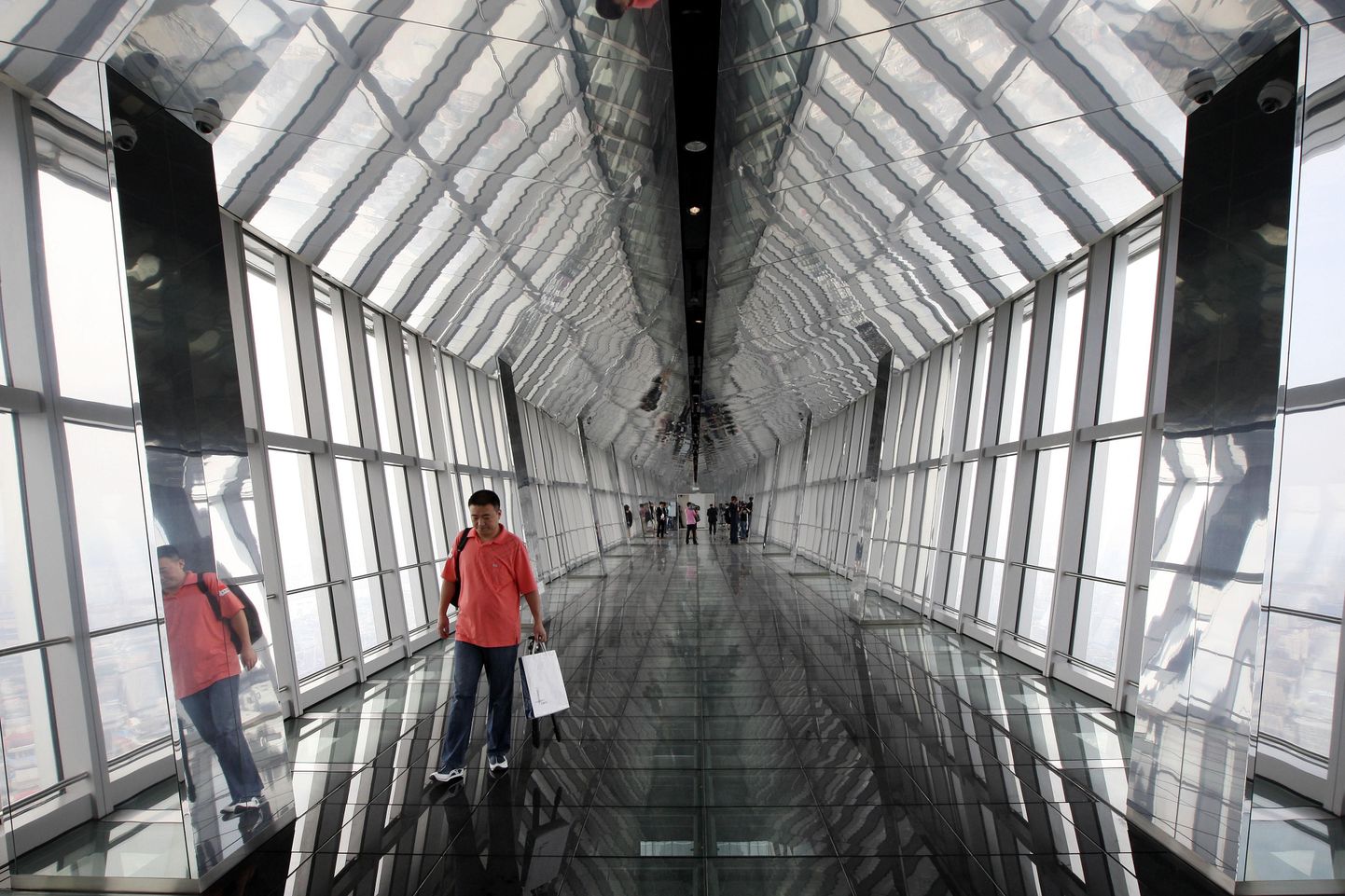 Shanghai World Financial Centeri üks vaateplatvormidest
