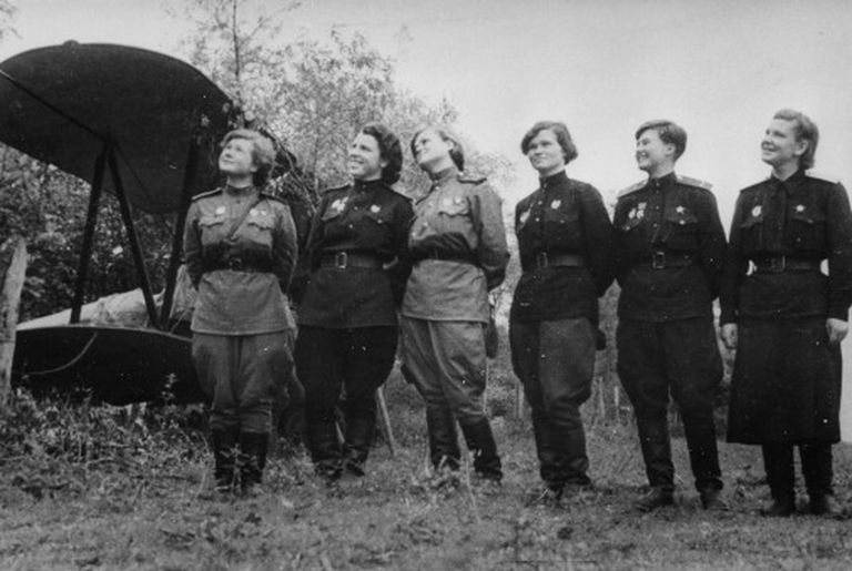 «Ночные ведьмы» - женский авиационный полк 