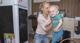 Ratastoolis päikesepoiss Josten vajab maakodu