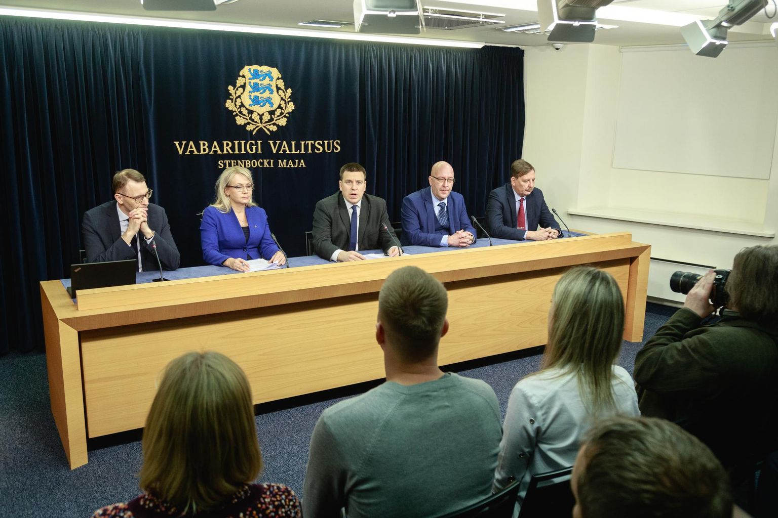 Valitsus kuulutas eriolukorra Eestis välja 12. märtsi hilisõhtul.