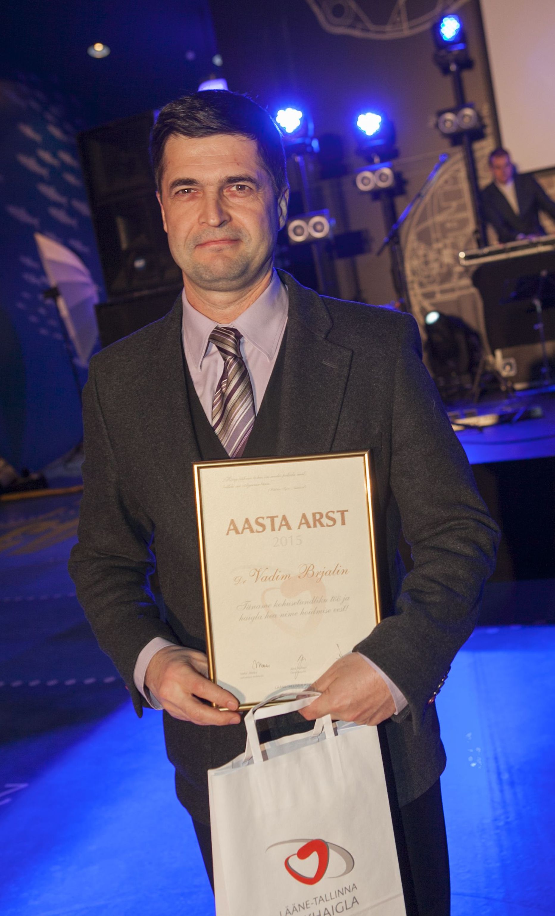 Dr Vadim Brjalin