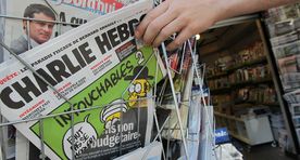 Charlie Hebdo высмеял химическую атаку в Сирии и обвиняемого в ней Асада