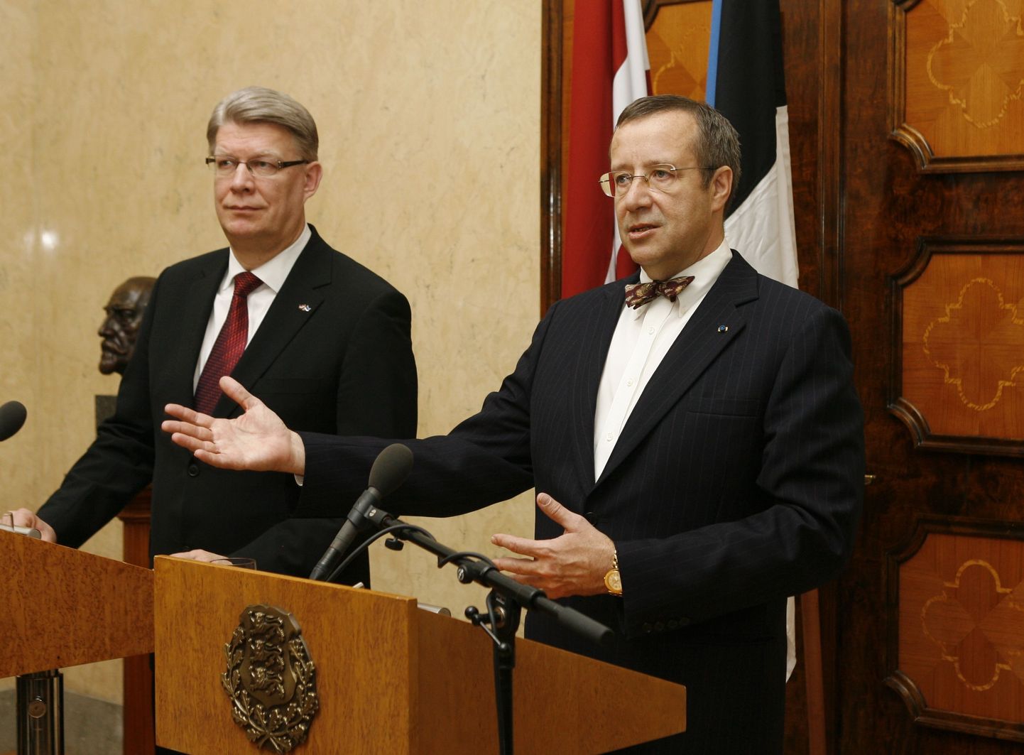 Presidentide Toomas Hendrik Ilvese ja Valdis Zatlersi kohtumine viimase visiidi ajal Eestisse.