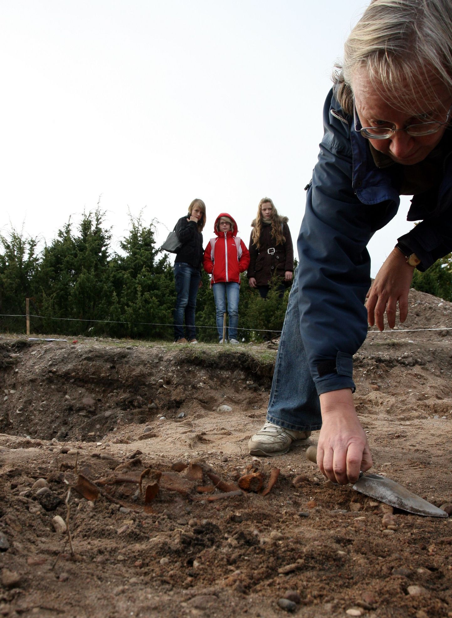 Saaremaal Salme külas leiti viikingite säilmed. Arheoloogilised kaevamised Saaremaal Salme külas