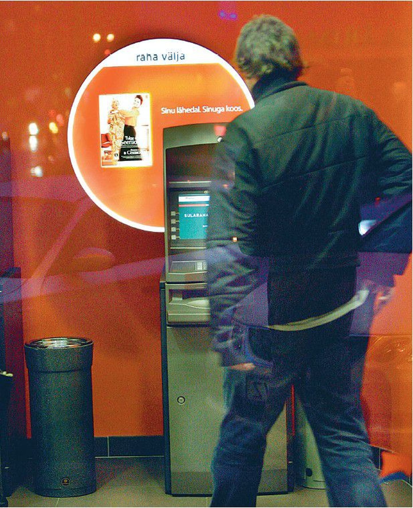 Swedbanki automaat.