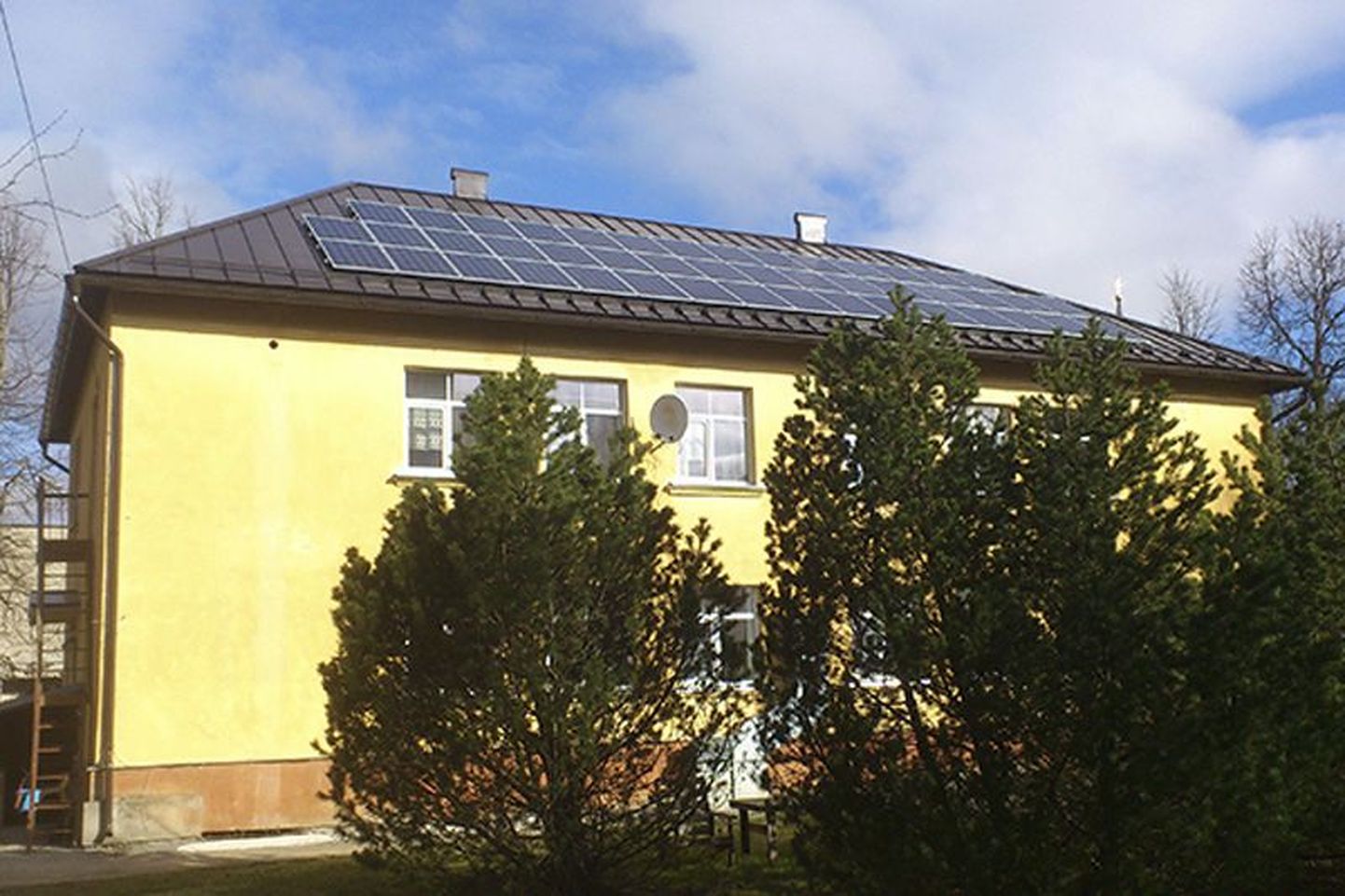 Hooldekodu on Tapa vallas esimene ühiskondlik hoone, mis päikesest energiat saab.