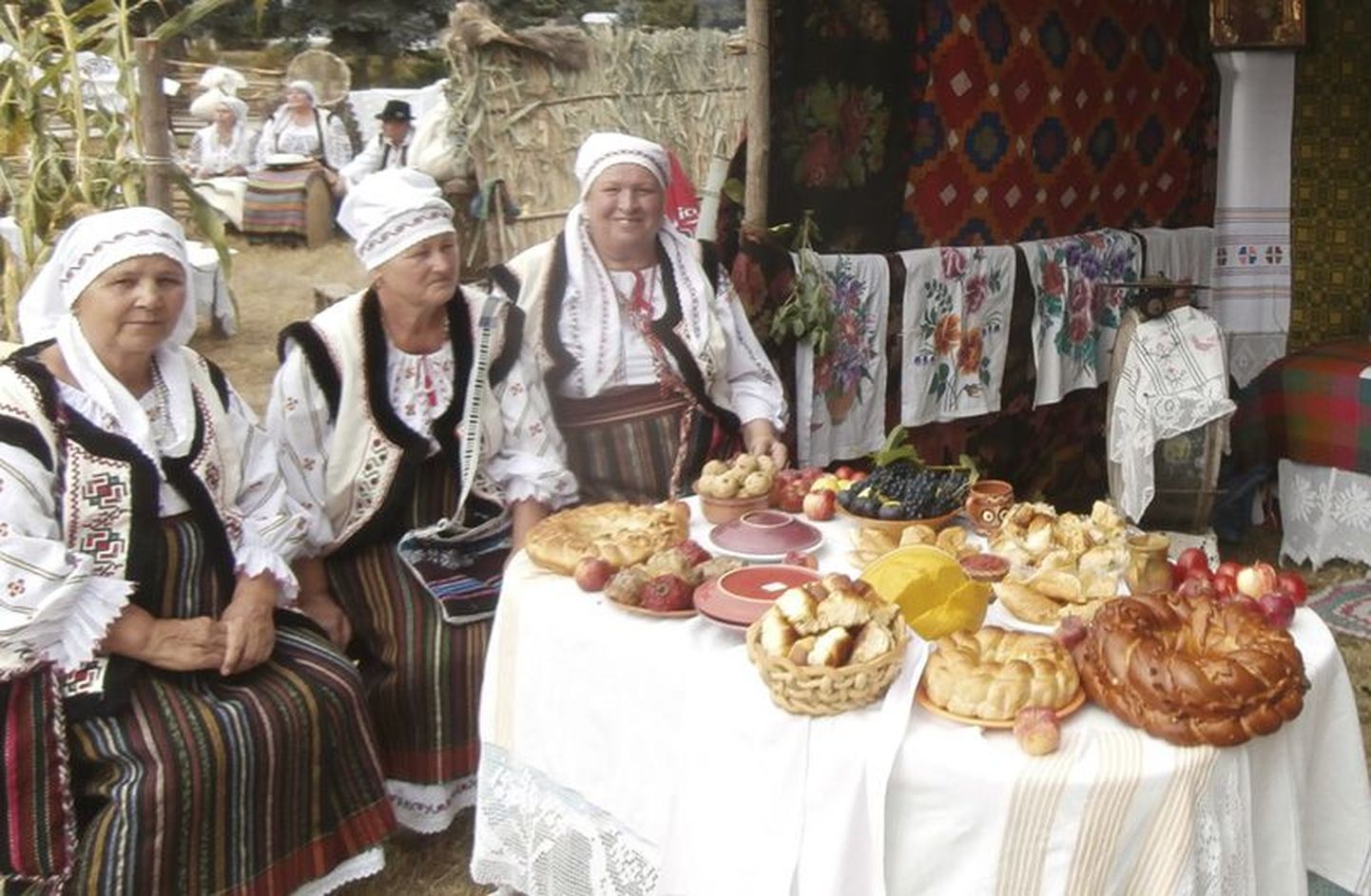 Lääne-Virumaa delegatsioon osales  Moldova vabariigis rahvusvahelisel folkloorifestivalil Mesterul Manole