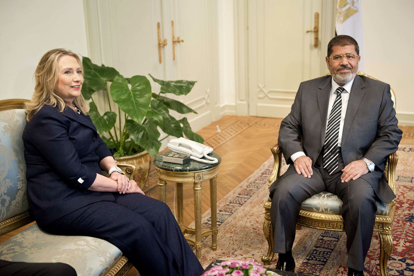 Hillary Clinton kohtumas Mohamed Morsiga.