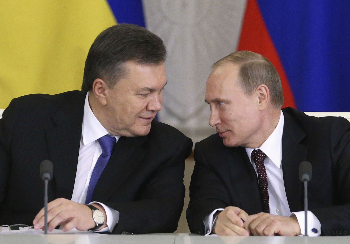 Ukraina president Viktor Janukovõtš(vasakul) ja Venemaa president Vladimir Putin kohtusid täna Moskvas.