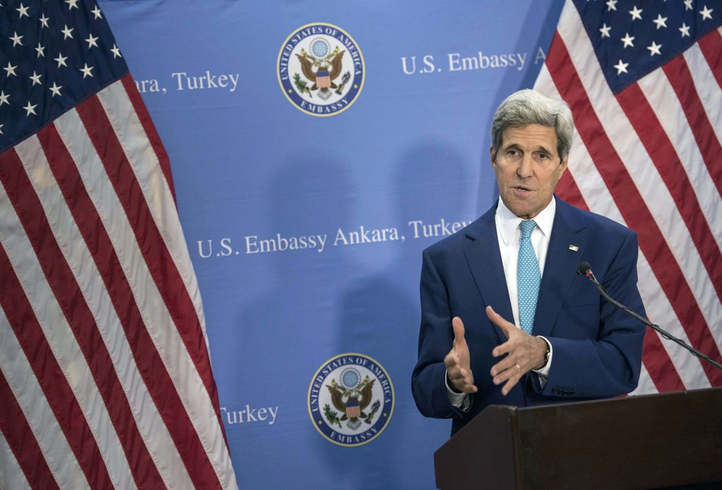 USA välisminister John Kerry Ameerika saatkonnas Ankaras.