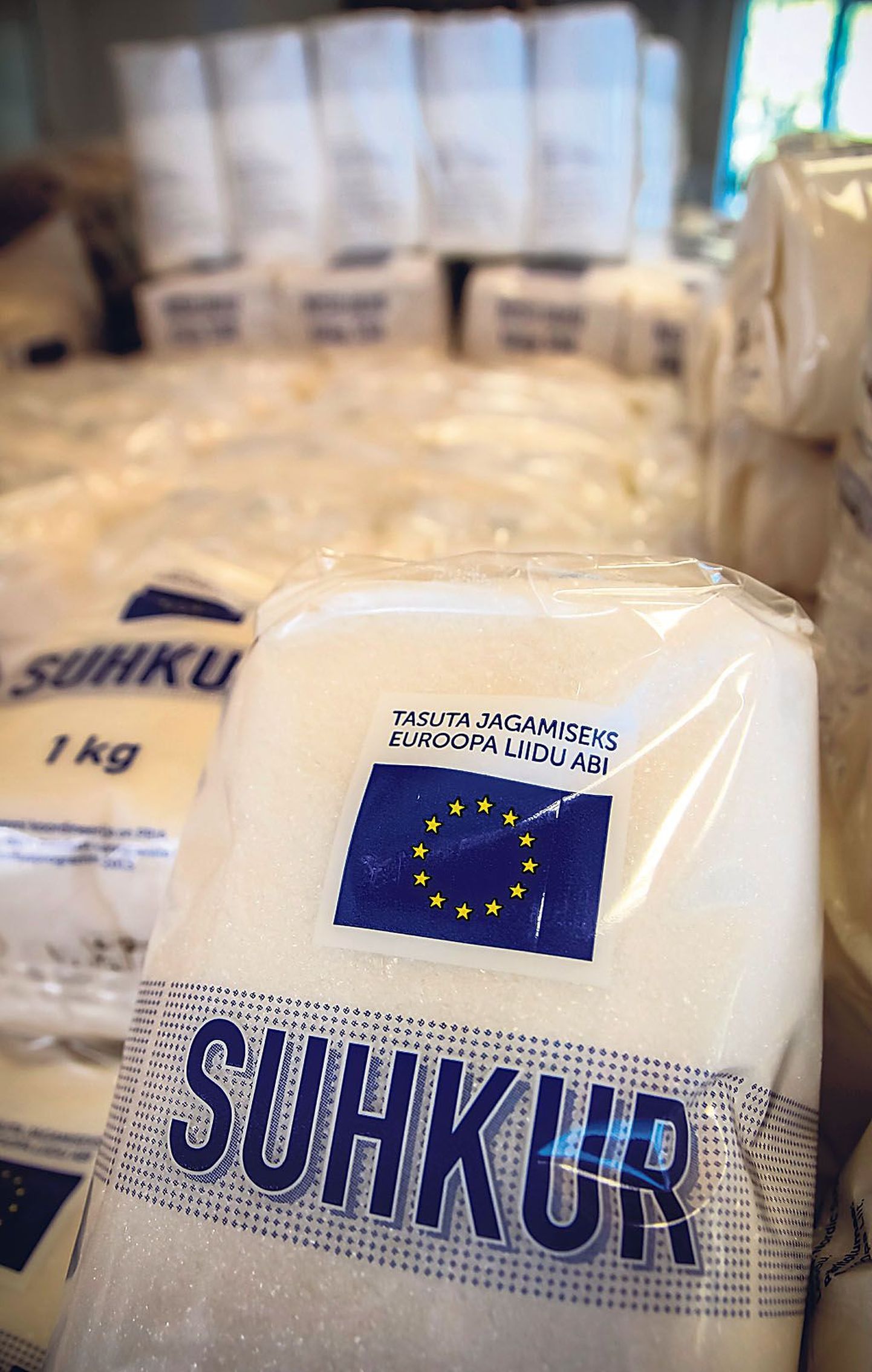 Peamiselt suhkrust, jahust, toiduõlist ja pudruhelvestest koosnevat Euroopa Liidu toiduabi Eestisse sel aastal ei tooda. Omavalitsused ja abiorganisatsioonid, kel seda veel eelmisest aastast ladudes seismas, jagavad aasta lõpuks mulluse jäägi laiali.