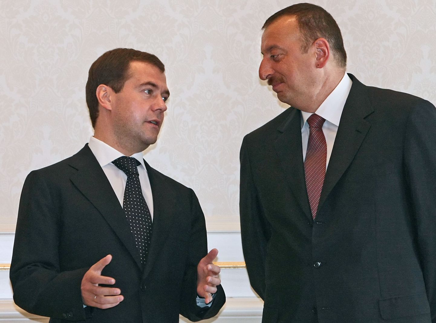 Venemaa Föderatsiooni president Dmitri Medvedev ja Aserbaidžaani riigipea Ilham Aliyev.