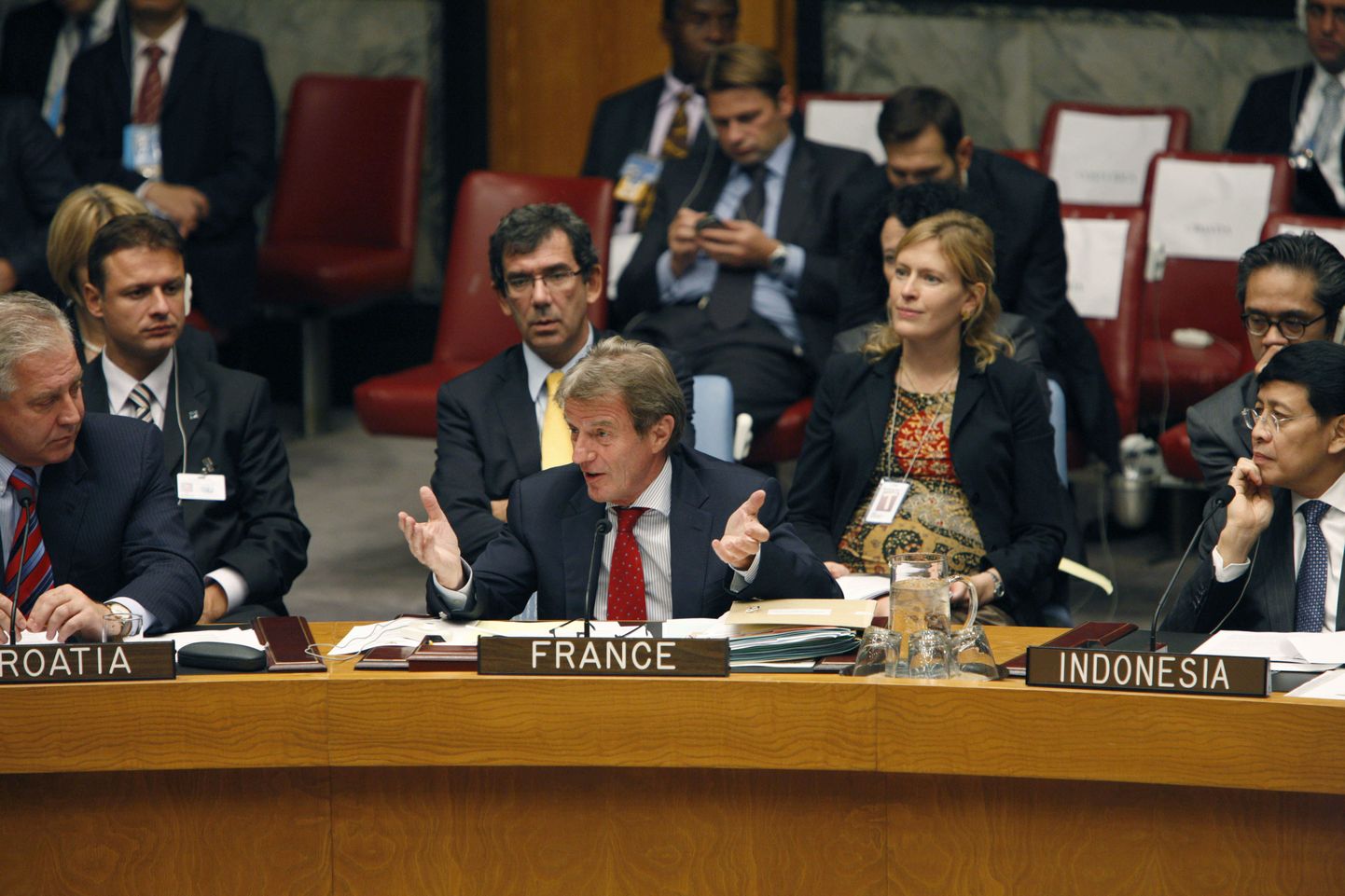 Prantsusmaa välisminister Bernard Kouchner kõnelemas ÜRO Julgeolekunõukogus.