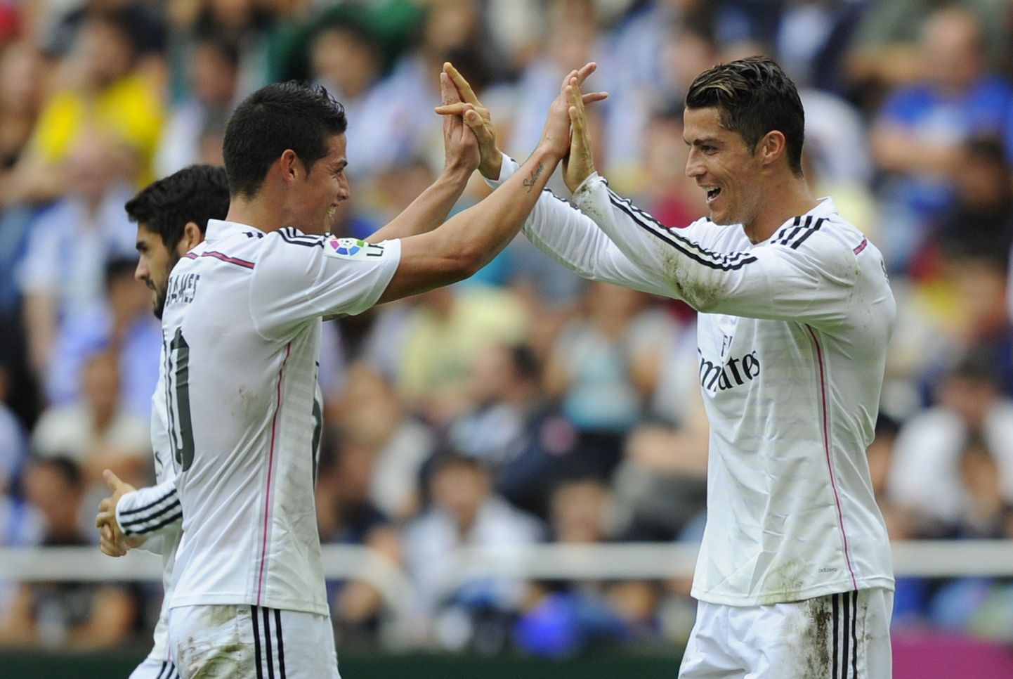 James Rodriguez (vasakul) ja Cristiano Ronaldo.