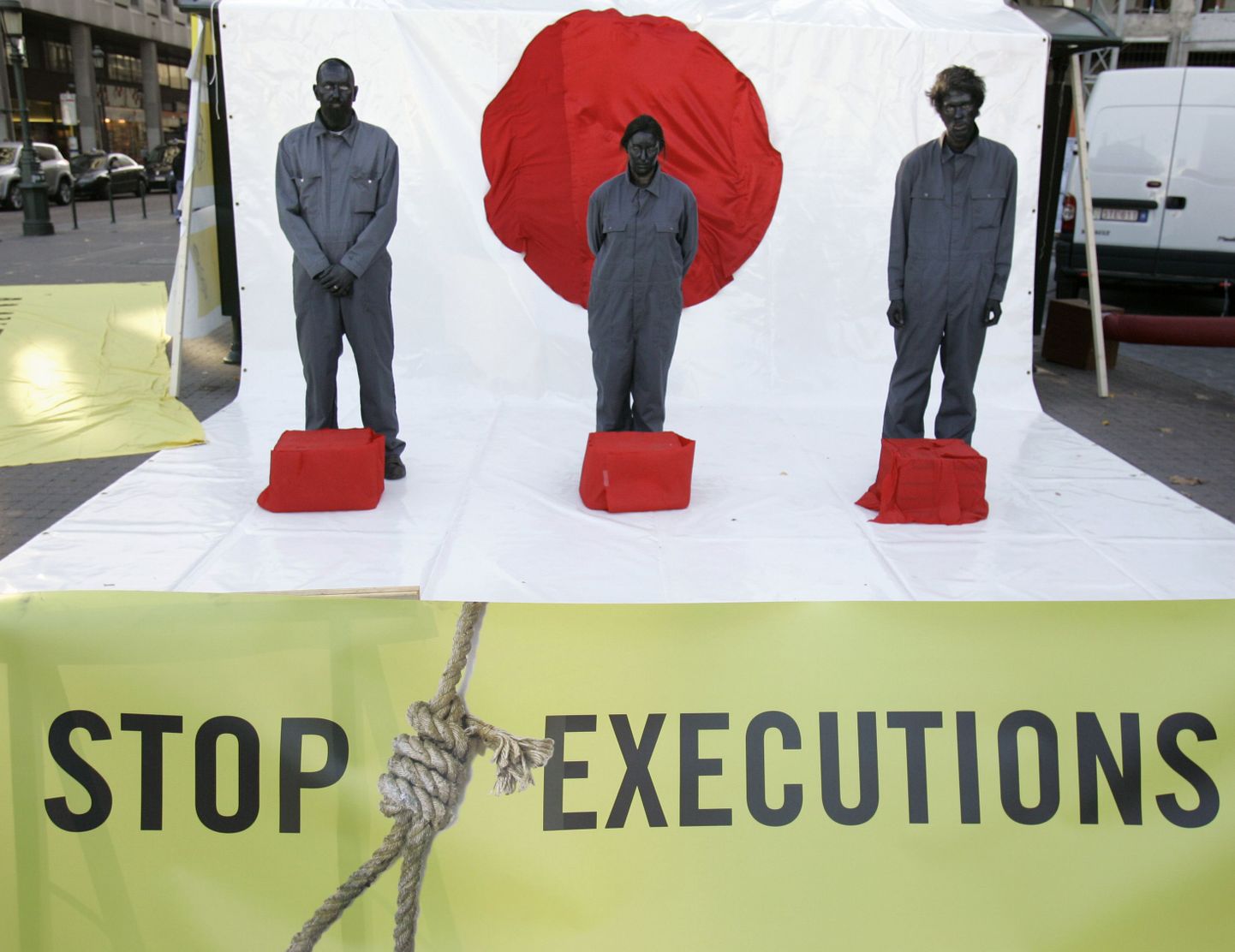 Amnesty Internationali aktivistid protesteerivad Jaapanis toimuvate hukkamiste vastu.