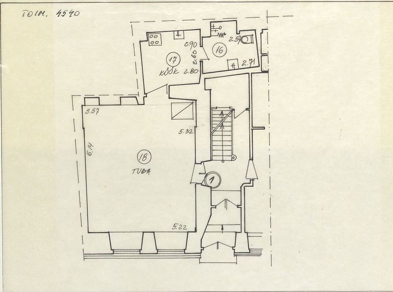 Väljavõte Rataskaevu 4 hoone inventariseerimisplaanist 1987. a. Selle järgi võiks arvata, et hoones midagi erilist säilinud ei ole: paistab vaid üks vanem sisesein