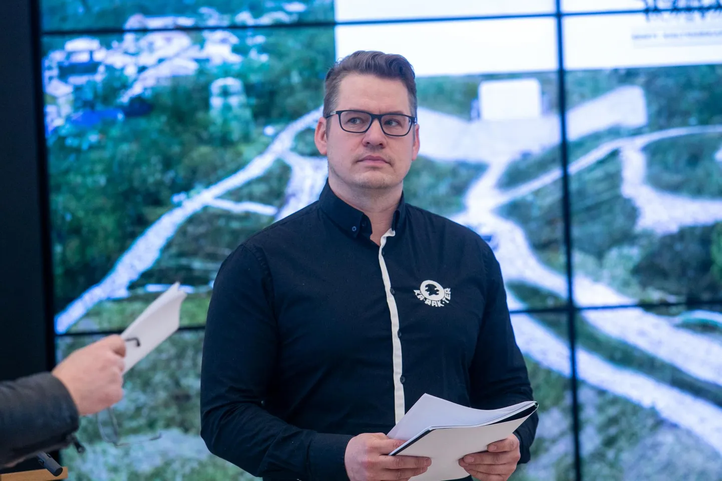 Ivo Leek viib eksperimentaalses lavastuses vaatajad eneseotsinguile.