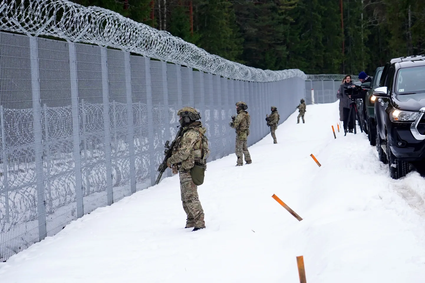 Latvijas robežsargi pie Latvijas – Baltkrievijas sauszemes robežas.