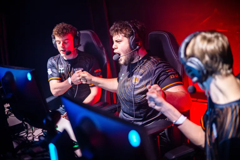 NSCG BTEC e-spordi õpilased turniiril