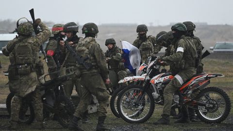 Kazakhstan president urges Russia to freeze Ukraine war