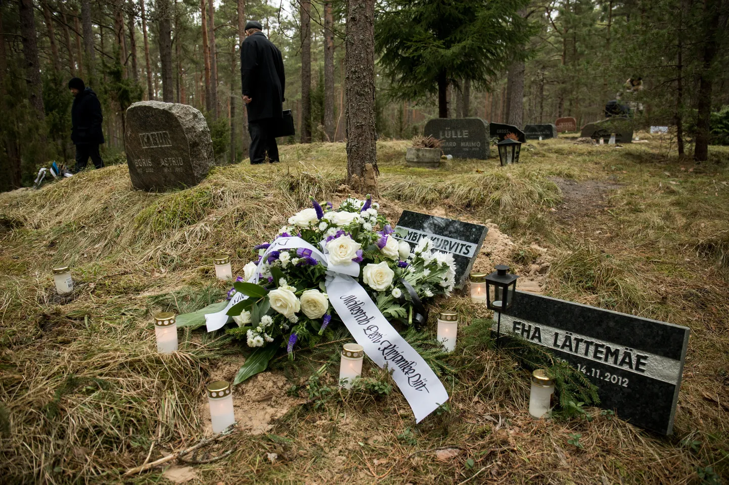 Lembit Kurvitsa viimne puhkepaik asub Eha Lättemäe kalmu kõrval.