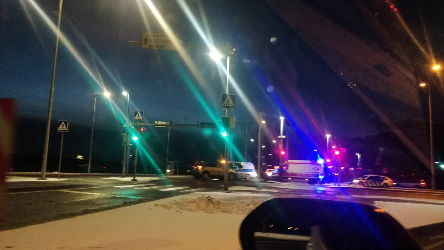 Avarii Suur-Sõjamäe tänaval.