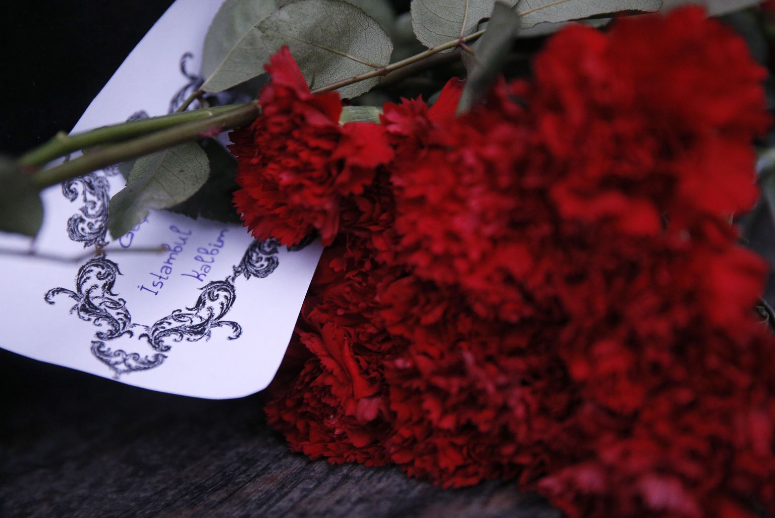 Istanbuli ööklubi rünnakus hukkunute mälestamine