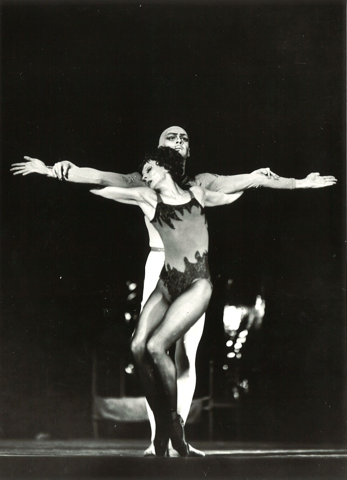 Prostituut Bela Bartoki balletis «Võlumandariin» (1968, koos Janis Garancisega, koreograaf Mai Murdmaa).
