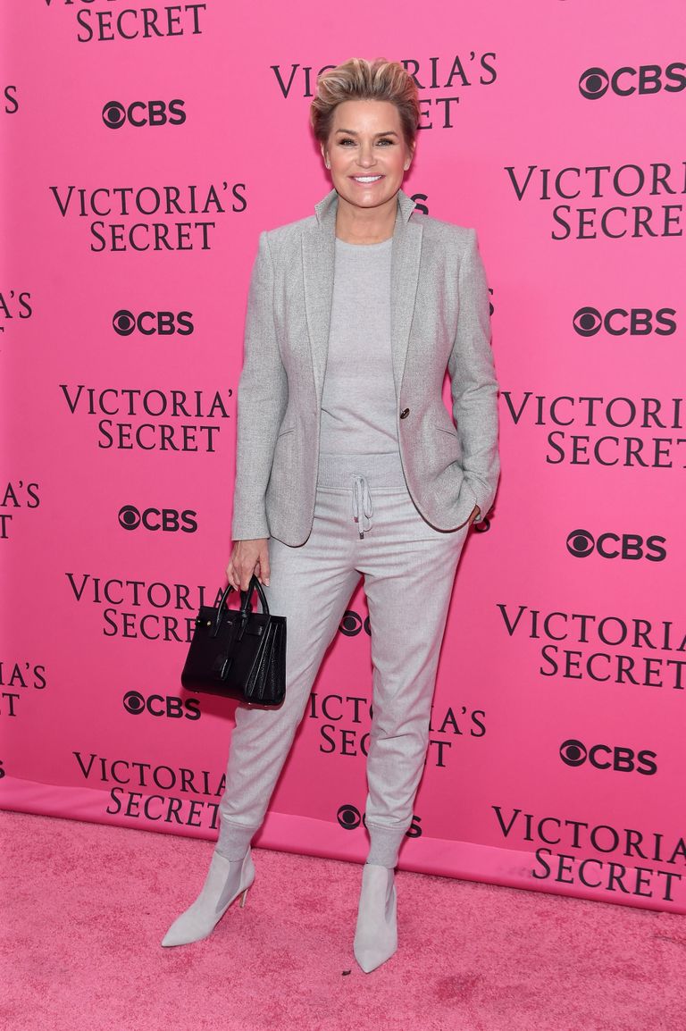 Yolanda Foster 2015, kui tal olid veel lisandid