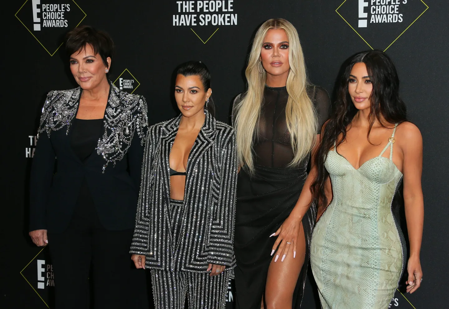 Angela Kukawski tegeles ka Kardashianide rahaasjadega.