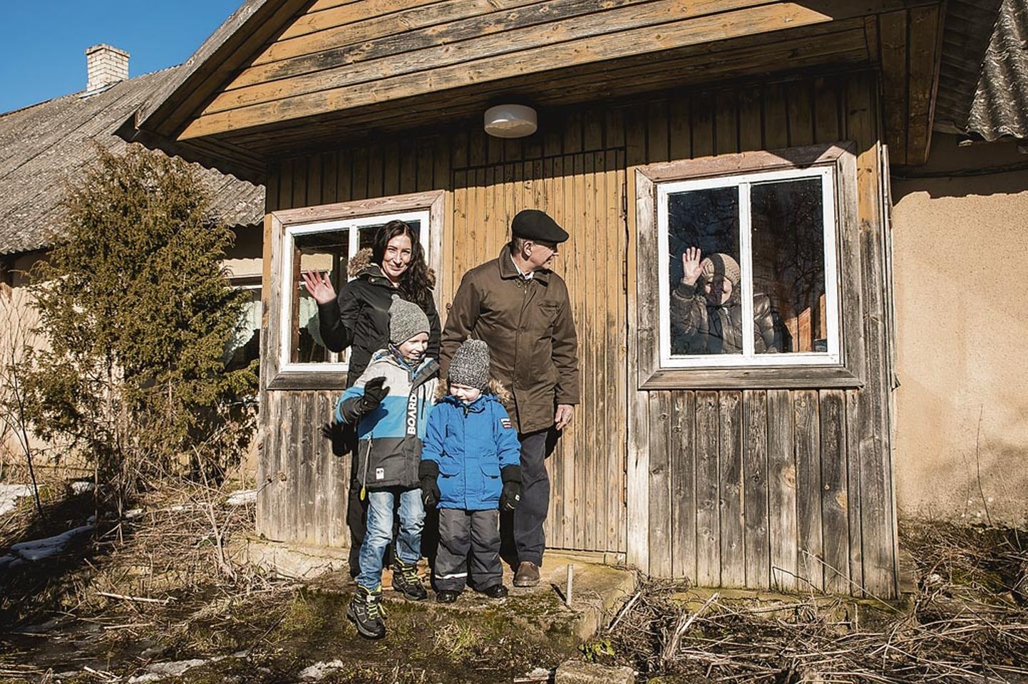 Perekond Zagovejev meenutab, kuidas musikaalne peretütar Katrin lapsena maja ees laulda armastas­.