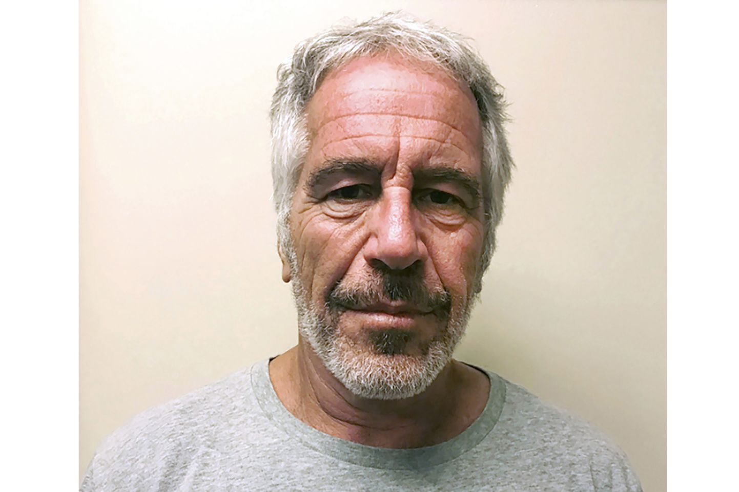 Pedofiil Jeffrey Epstein USA New Yorgi osariigi seksuaalkurjategijate registri fotol.