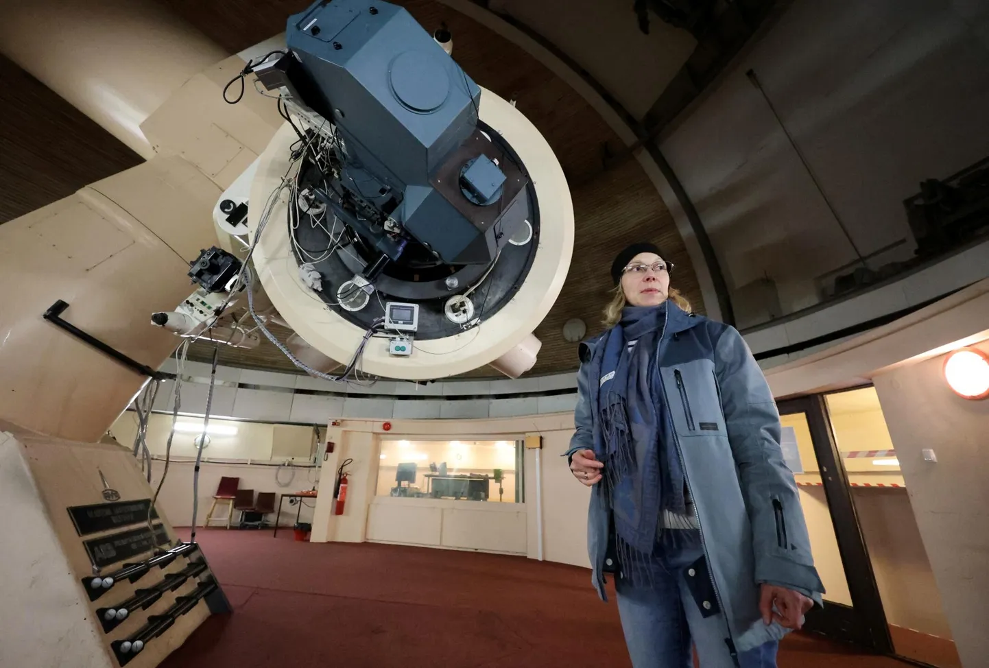 Tartu observatooriumi suur teleskoop Tõraveres on noova plahvatuseks valmis. Tähefüüsik Tiina Liimets tavaliselt iga päev vaatlustorni ei satu, kuid peagi annab plahvatav noova selleks põhjust.
