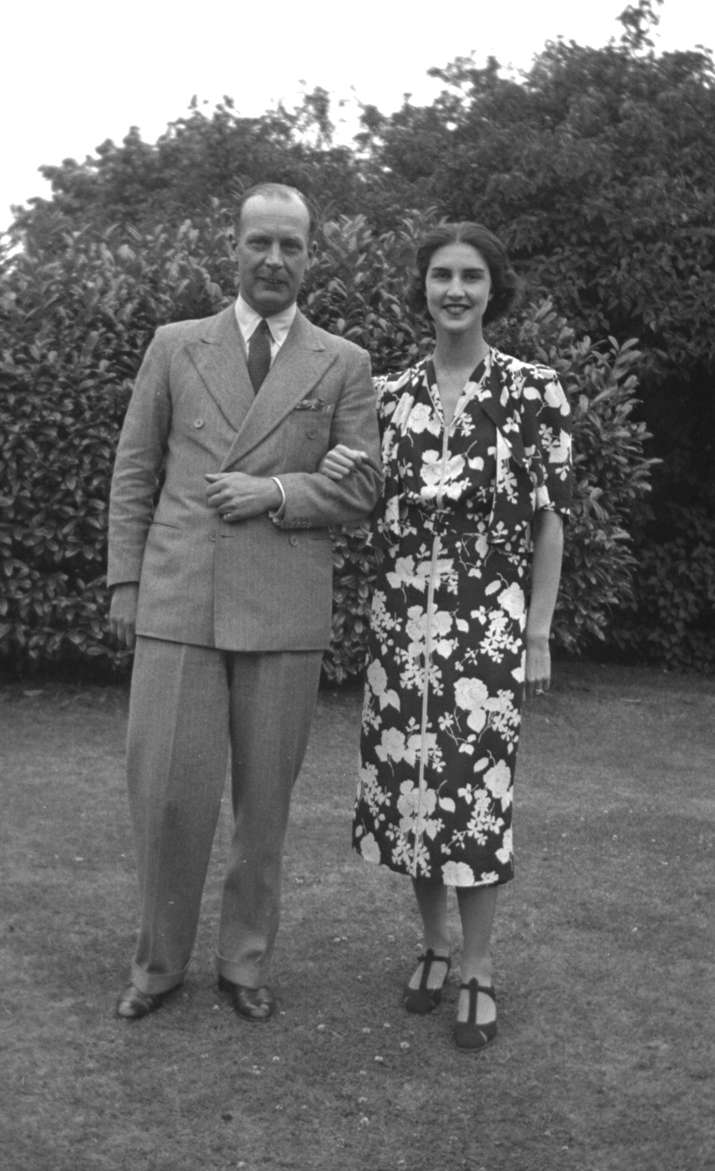 Abielupaar, foto võetud aastal 1938. Kauaks paar kokku jäi, selle kohta andmed puuduvad.