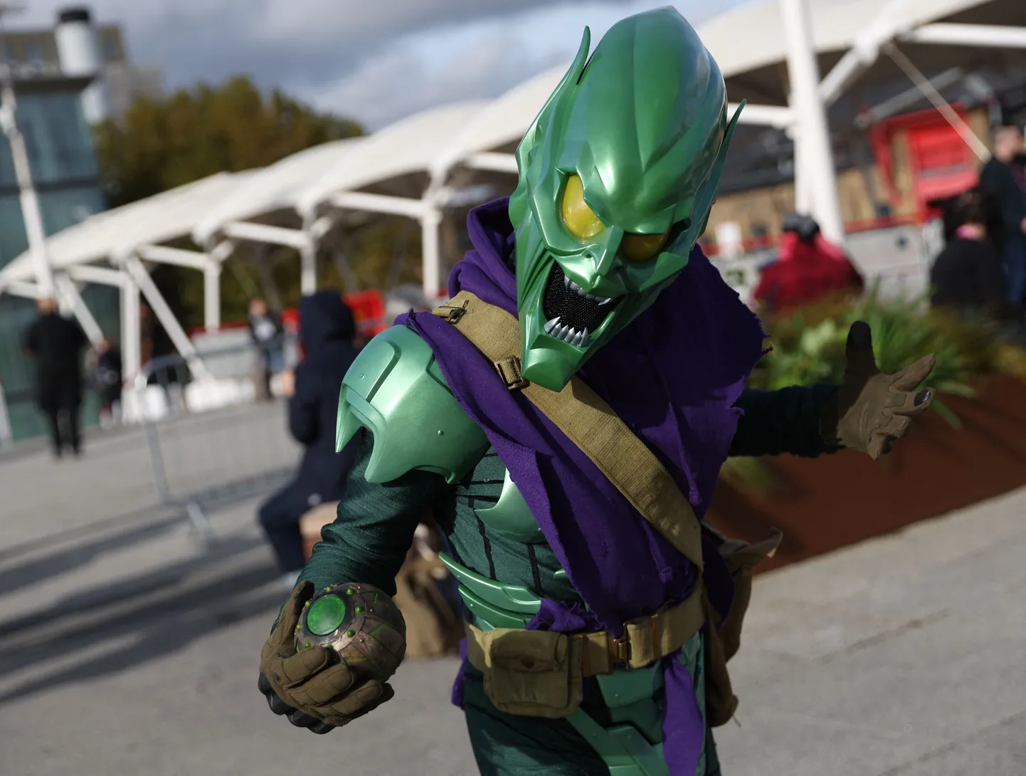 Ämblikmehe üks tuntumatest ja peamistest vaenlastest Roheline Paharet (Green Goblin).