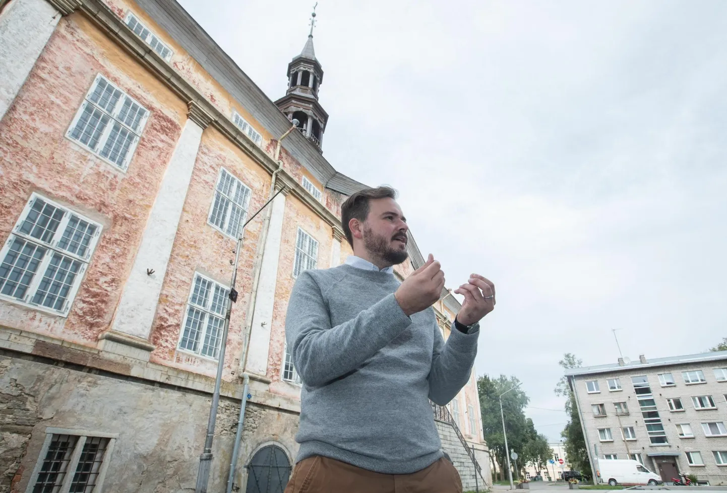 Põline narvakas Ivan Sergejev tõdes, et sajad euromiljonid on vaid seemneraha, muutmaks Ida-Virumaad ägedaks majandus- ja elukeskkonnaks. Kuid algus sellega on tehtud, sest Ida-Virumaale tuleb järjepanu suuri ja põnevaid investeerimisprojekte.