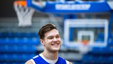 Maik-Kalev Kotsar särab esimesel profiaastal: mul on treeneriga väga hea suhe