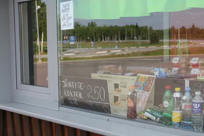 Hamps Mäos Neste tankla juures