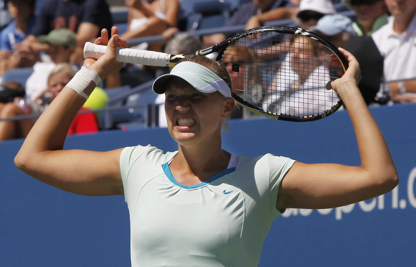 Kaia Kanepi kohtumises Jelena Jankovic vastu.