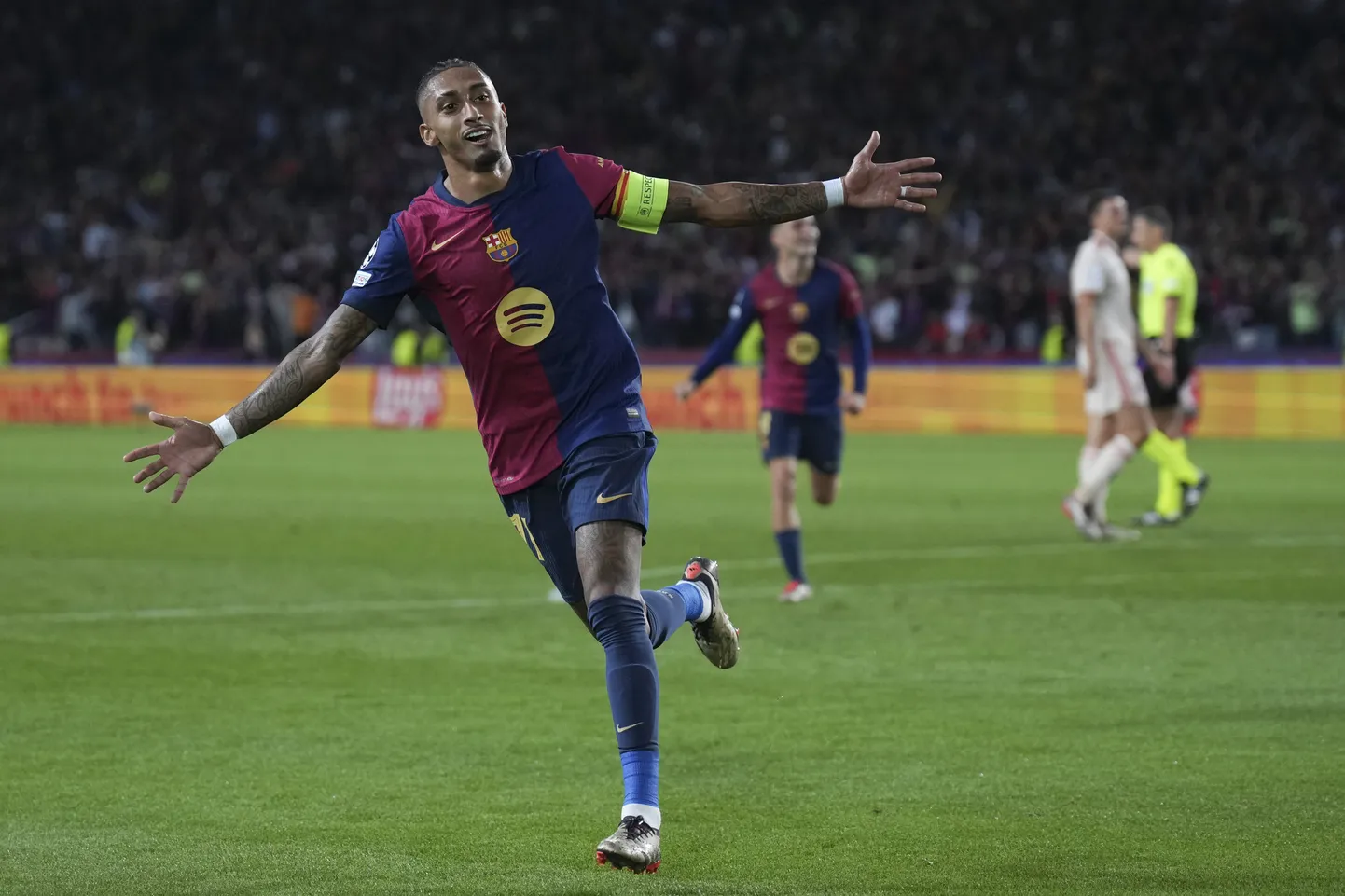 "Barcelona" futbolists Rafinja