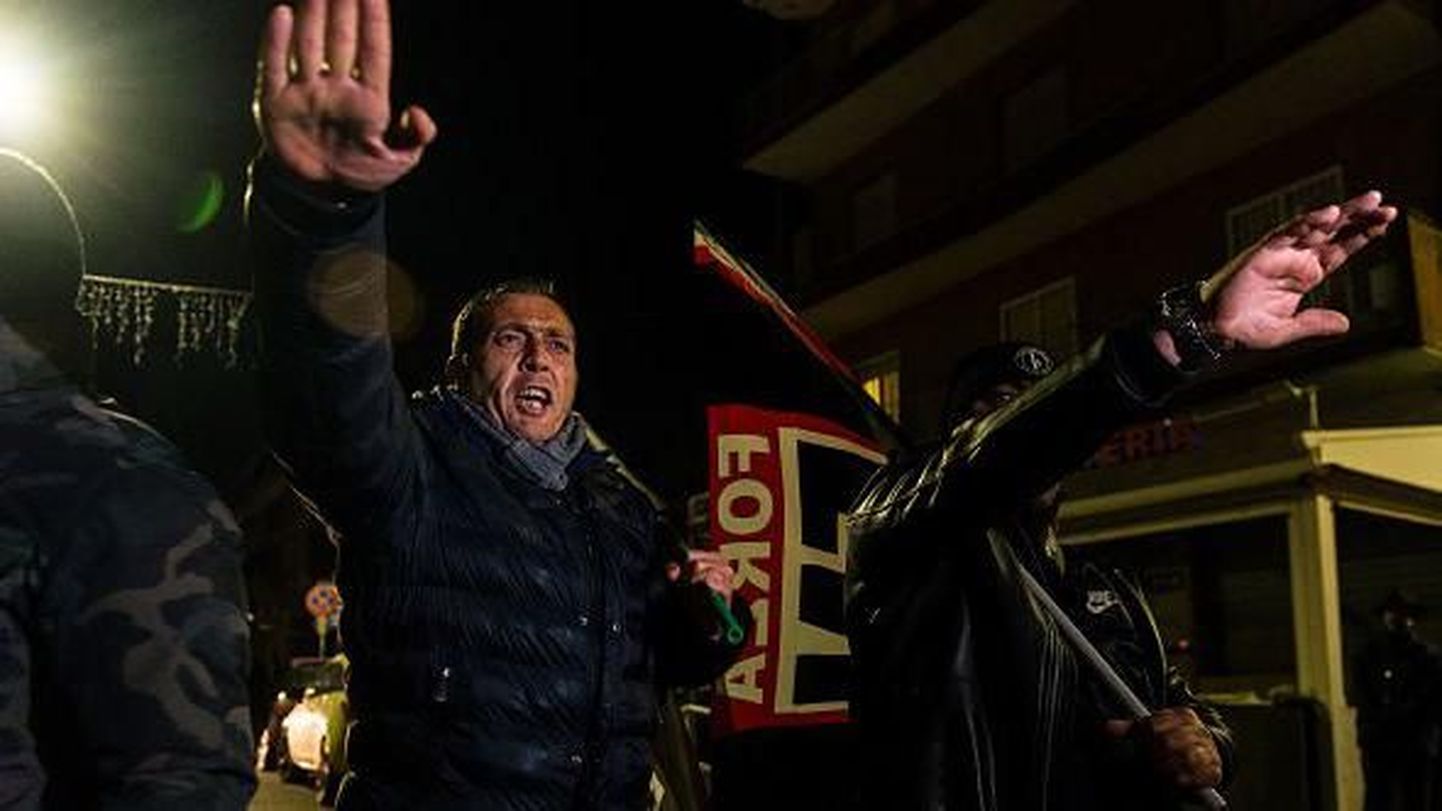 Митингами неофашистов в Риме уже трудно кого-то удивить (фото 2018 года).