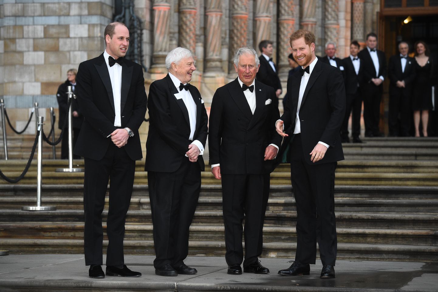 David Attenborough ning prints William koos isa ja vennaga.