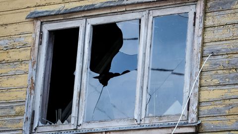 В районе Сикупилли обстреляли окно квартиры: 
