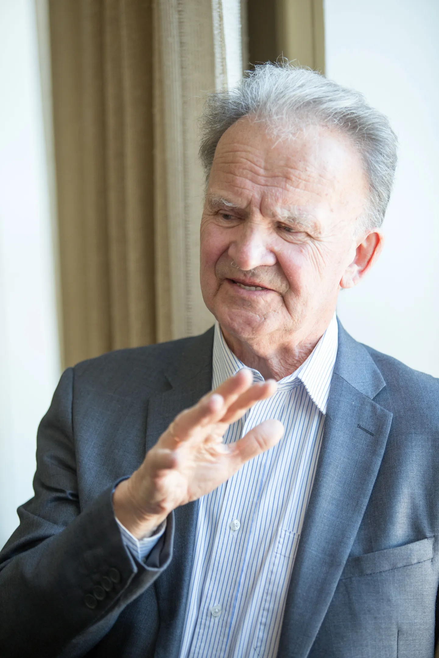 Professor Toomas Sulling kõneles südamekuu puhul Viljandis.