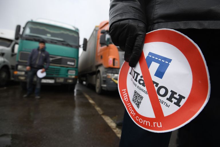 Maksusüsteemi vastu protestivad Vene veokijuhid