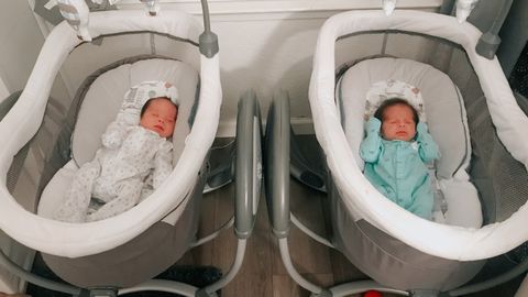 Заболевшая COVID-19 и впавшая в кому британка родила близнецов