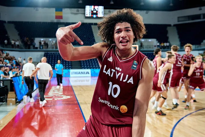 Latvijas basketbolists Bendžamins Jānis Beruē