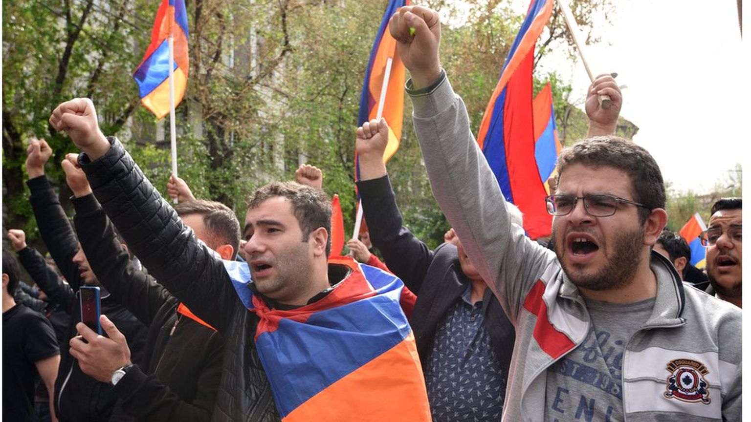 Антиправительственные протесты в Армении продолжаются уже более месяца